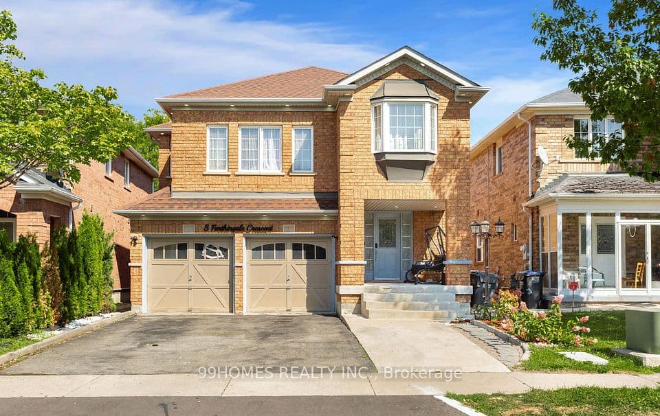 5 Farthingale Crescent, Brampton, ON L7A 1R3 – photo 2