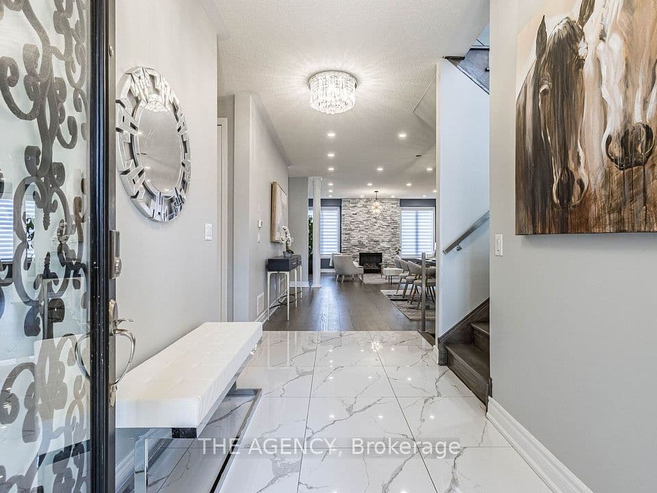 612 Serafini Crescent, Milton, ON L9T 7P1 – photo 2