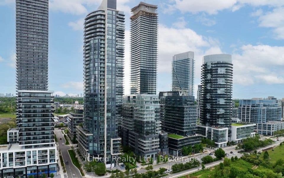 110 Marine Parade Drive 810, Toronto, ON M8V 0A3 – main photo