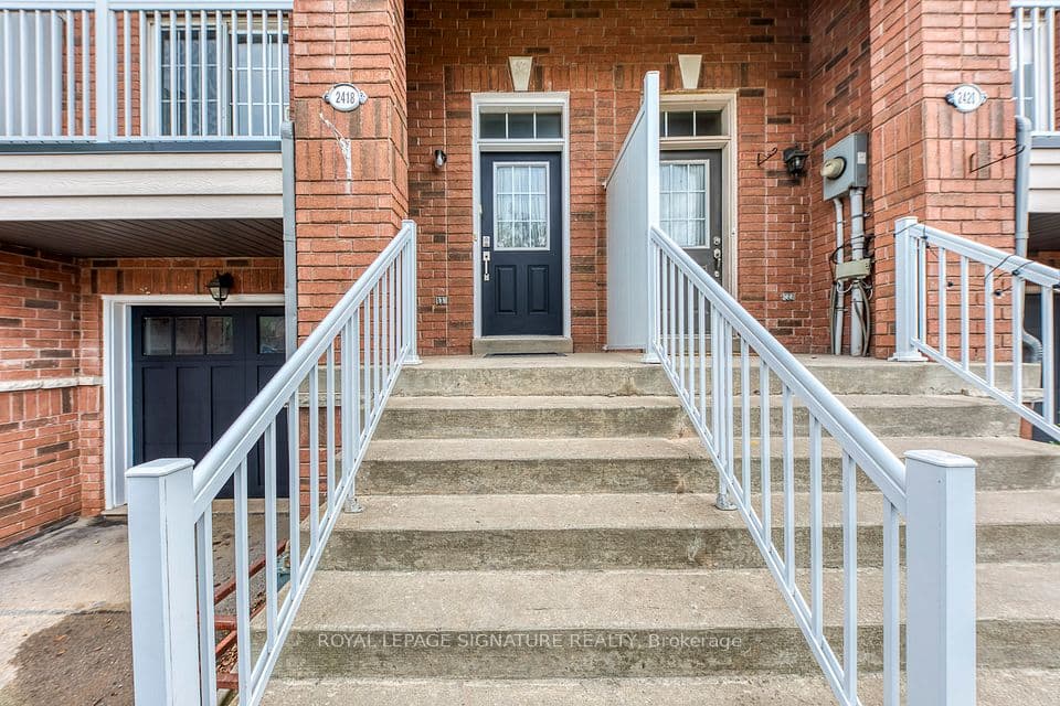 2418 Adamvale Crescent, Oakville, ON L6M 0E1 – photo 3