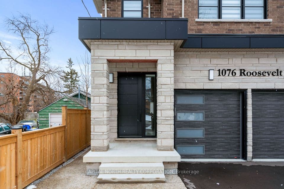 1076 Roosevelt Road, Mississauga, ON L5G 3Y8 – photo 2