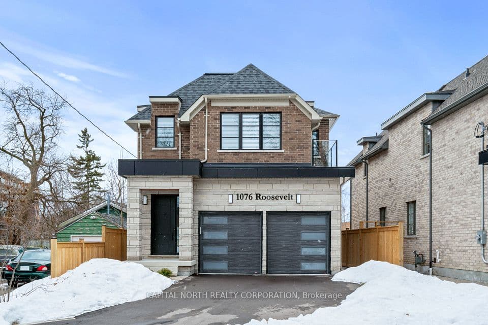 1076 Roosevelt Road, Mississauga, ON L5G 3Y8 – main photo