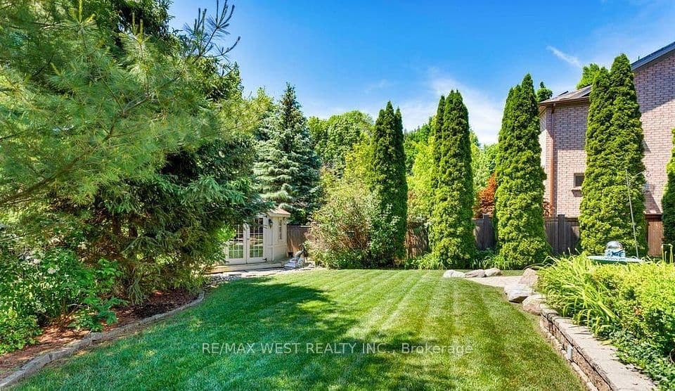 3338 Fox Run Circle, Oakville, ON L6L 6W4 – photo 3