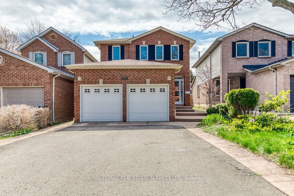 3390 Chartrand Crescent, Mississauga, ON L5L 4C4 – main photo