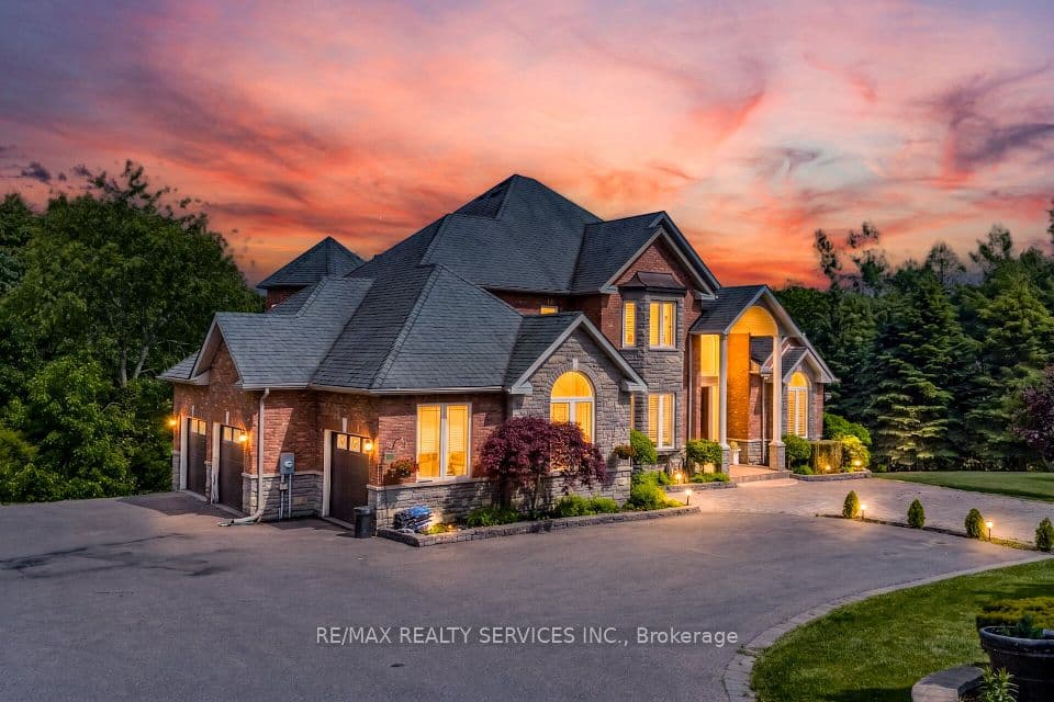 3 Valley Hill Drive, Caledon, ON L7E 0B8 – main photo