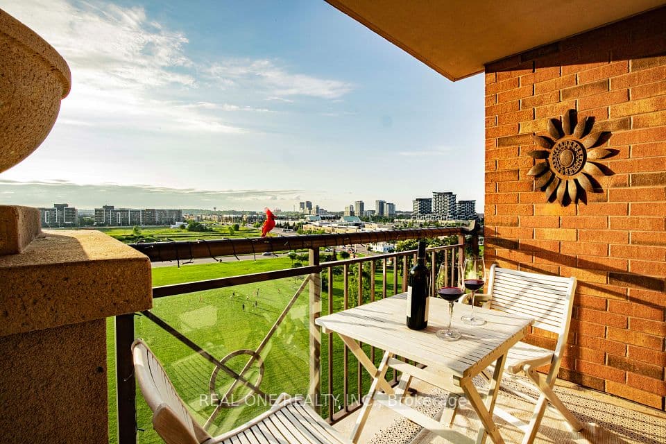 2379 Central Park Drive 902, Oakville, ON L6H 0C7 – photo 2