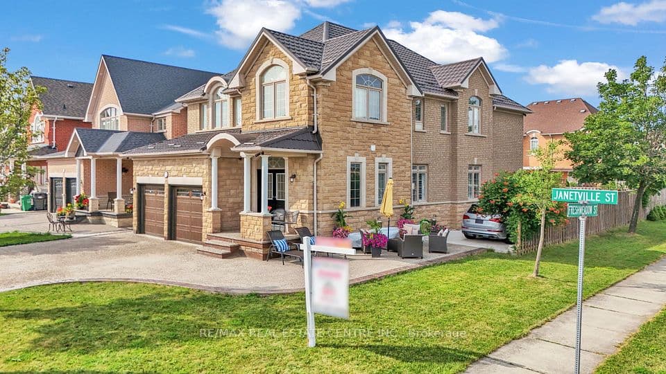 2 Janetville Street, Brampton, ON L6P 2A3 – photo 2
