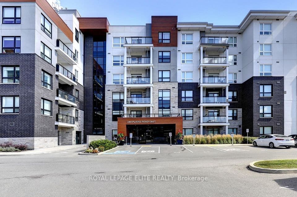 340 Plains Road E 303, Burlington, ON L7T 2C8 – main photo