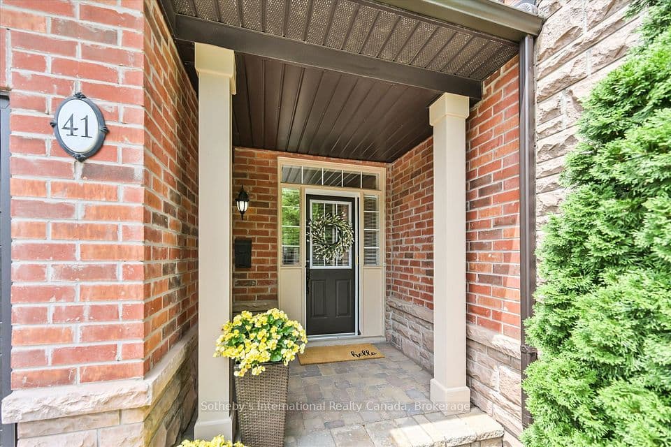 300 Ravineview Way 41, Oakville, ON L6H 7J2 – photo 3
