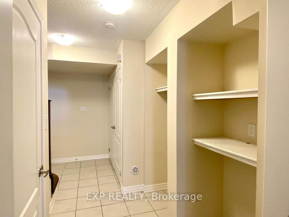 1621 Gainer Crescent, Milton, ON L9T 8X9 – photo 3