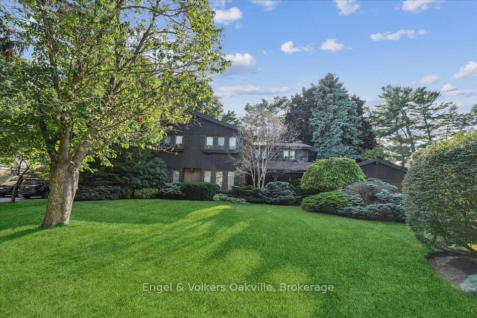 250 Gatestone Avenue, Oakville, ON L6J 5R9 – photo 2