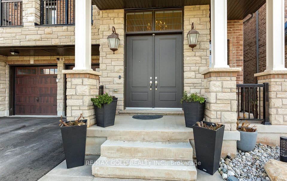 10 Settlers Road E, Oakville, ON L6H 0Y8 – photo 3