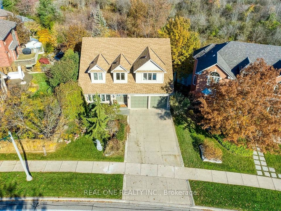 1443 Bayshire Drive, Oakville, ON L6H 6E8 – photo 3