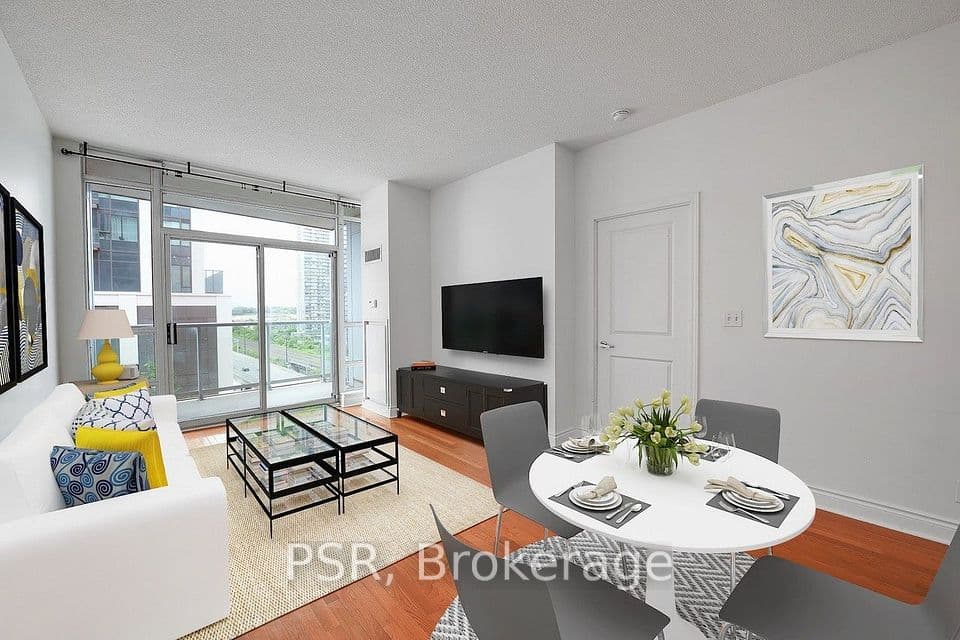 1910 Lake Shore Boulevard W 903, Toronto, ON M6S 1A5 – photo 3