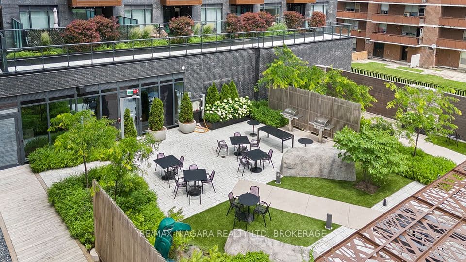 21 Park Street E 717, Mississauga, ON L5G 1L7 – photo 3