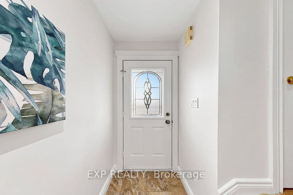 455 Apache Court 35, Mississauga, ON L4Z 3W8 – photo 3