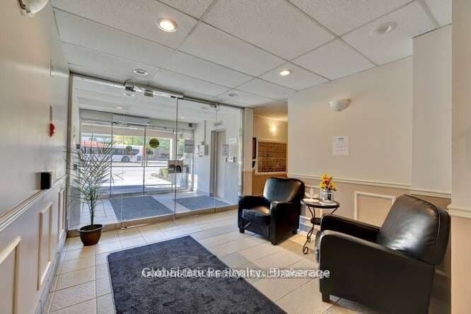 49 Queen Street E 501, Mississauga, ON L5G 4N6 – photo 3