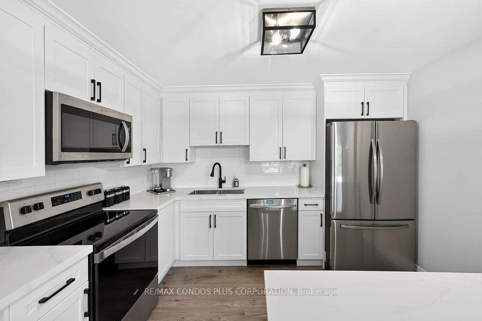 1400 Dixie Road 601, Mississauga, ON L5E 3E1 – photo 3