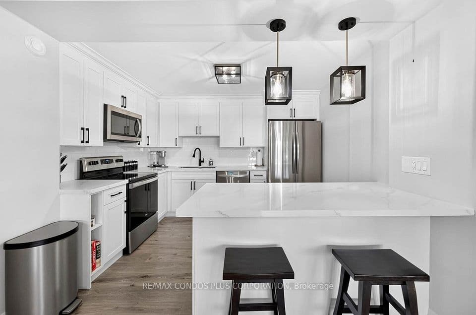 1400 Dixie Road 601, Mississauga, ON L5E 3E1 – photo 2