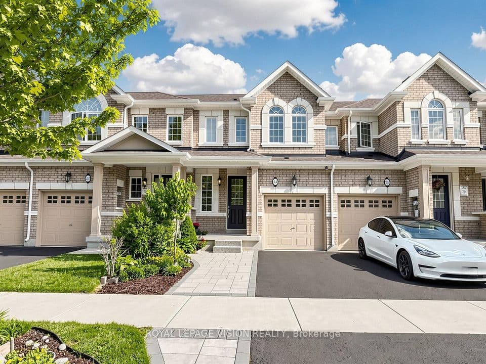 24 Pennycross Crescent, Brampton, ON L7A 4M1 – main photo