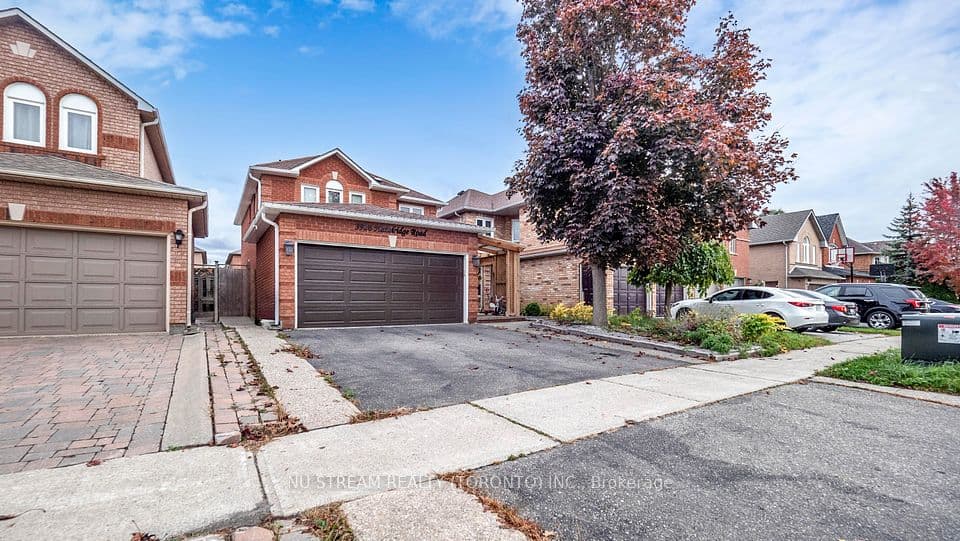 3926 Hazelridge Road, Mississauga, ON L5N 6Z4 – main photo