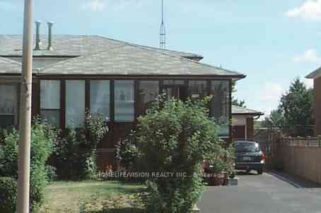3766 Darla Drive E, Mississauga, ON L4T 2C9 – main photo