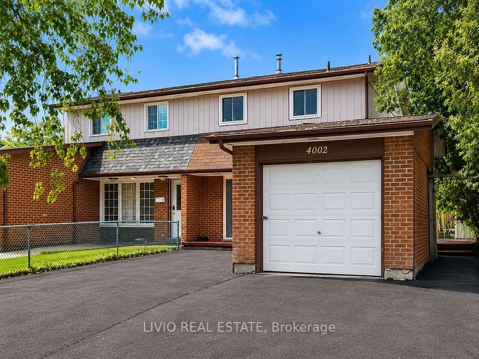 4002 Brandon Gate Drive, Mississauga, ON L4T 3N4 – main photo