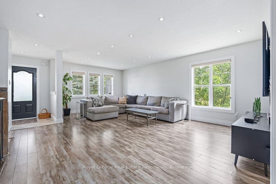 62 Somerville Road, Halton Hills, ON L7J 2Z7 – photo 3