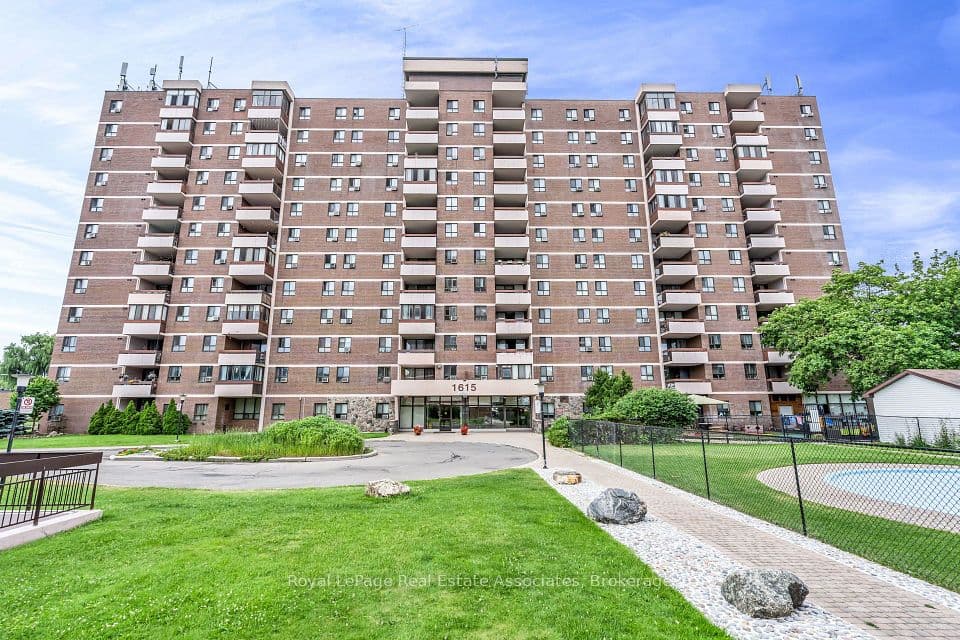 1615 Bloor Street 1108, Mississauga, ON L4X 1S2 – photo 2