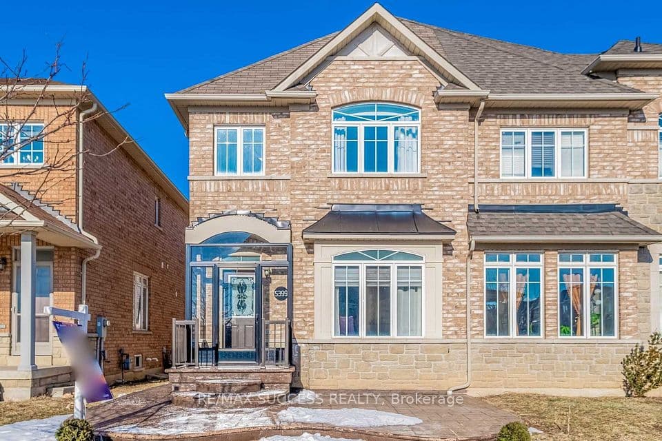5399 Festival Drive, Mississauga, ON L5M 0G7 – main photo