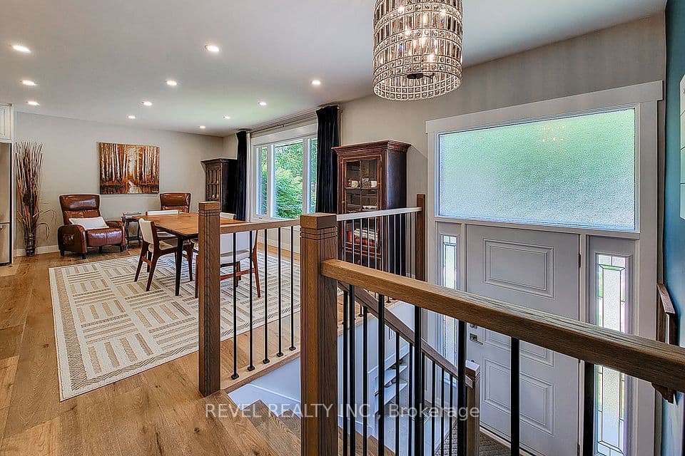2128 Dunedin Road, Oakville, ON L6J 5V3 – photo 2
