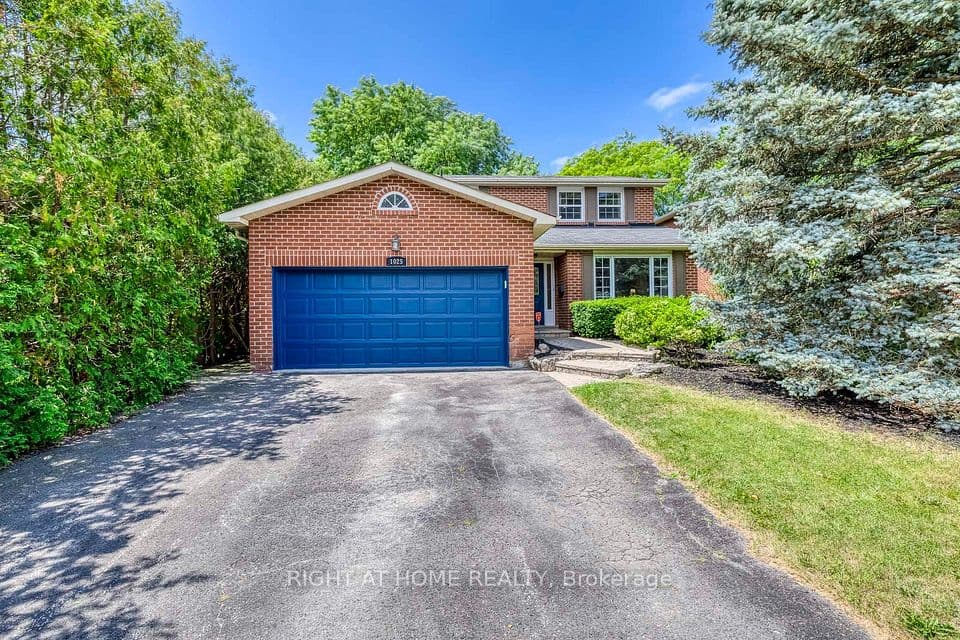 1025 Vanier Drive, Mississauga, ON L5H 4B2 – main photo