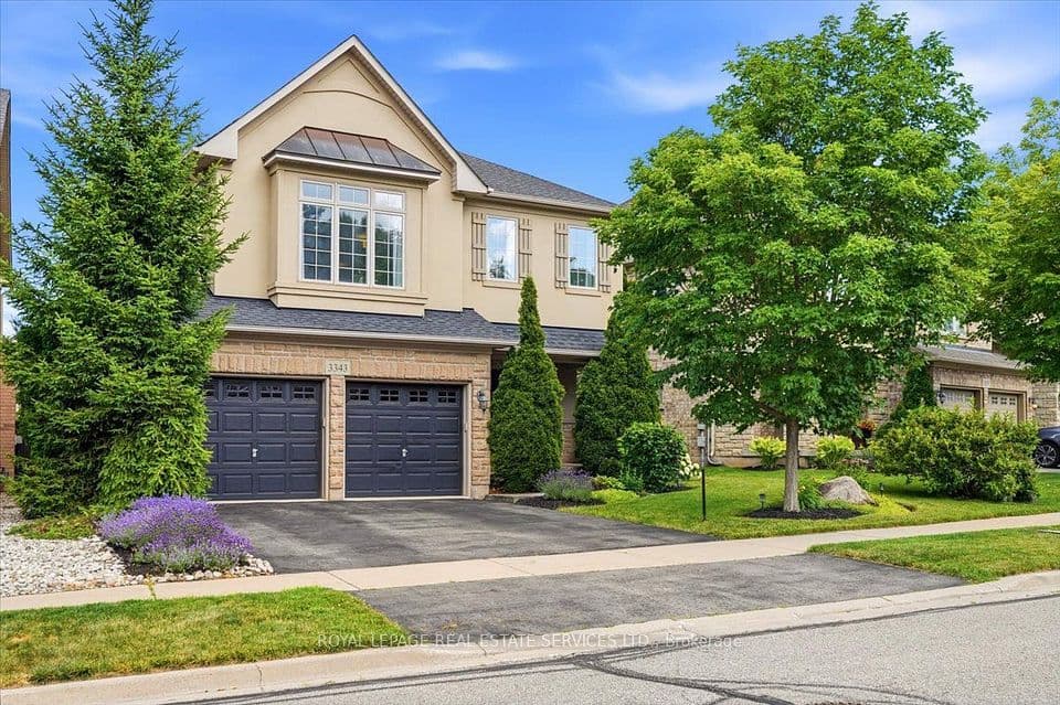 3343 Stocksbridge Avenue, Oakville, ON L6M 0B5 – main photo