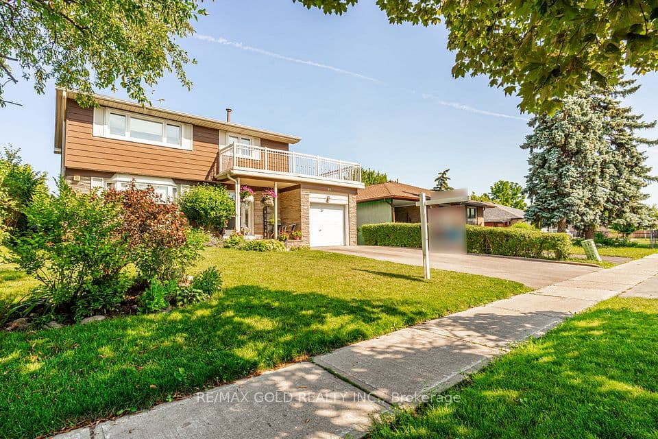 86 Clarence Street, Brampton, ON L6W 1S7 – photo 3