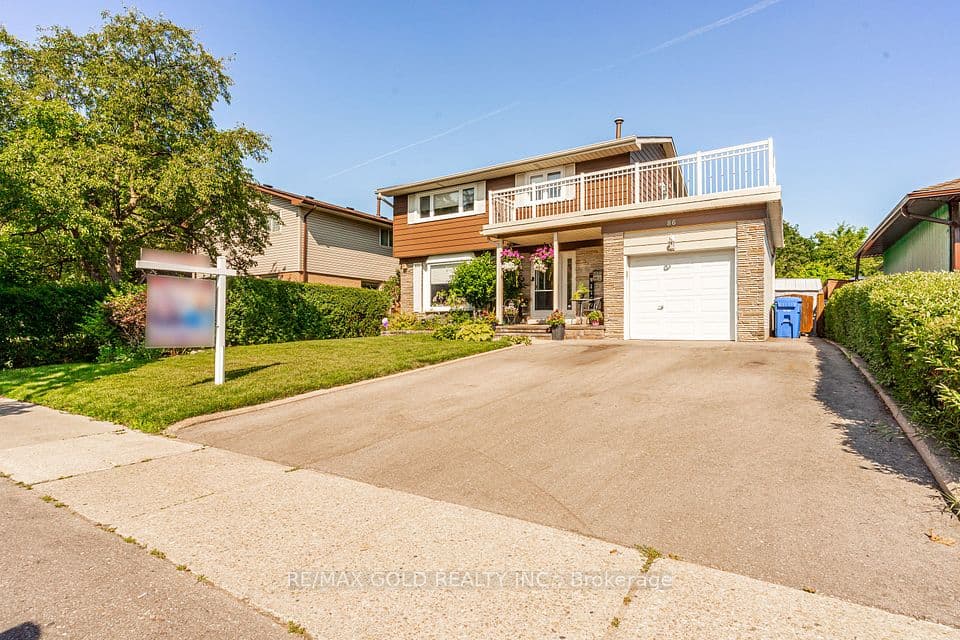 86 Clarence Street, Brampton, ON L6W 1S7 – photo 2