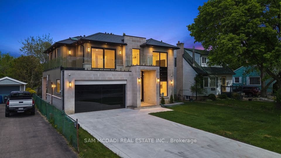 9 Earl Street, Mississauga, ON L5M 1N6 – photo 2