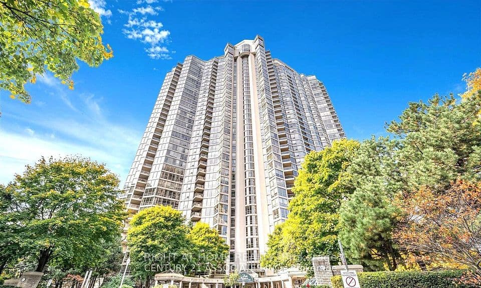 45 Kingsbridge Garden Circle 2105, Mississauga, ON L5R 3K4 – main photo