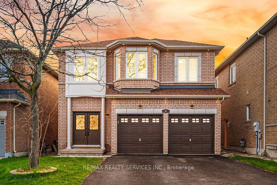 62 SIR JACOBS Crescent, Brampton, ON L7A 3V2 – main photo