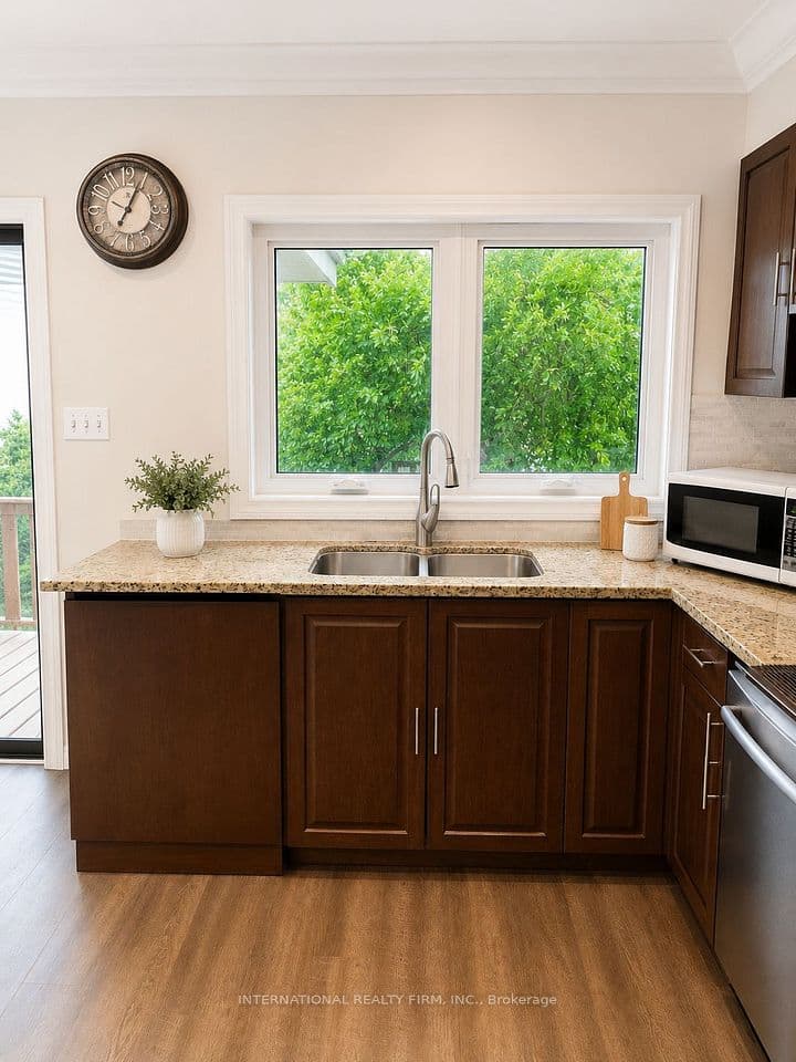 36 Ridge Road, Toronto, ON M3M 1C7 – photo 3