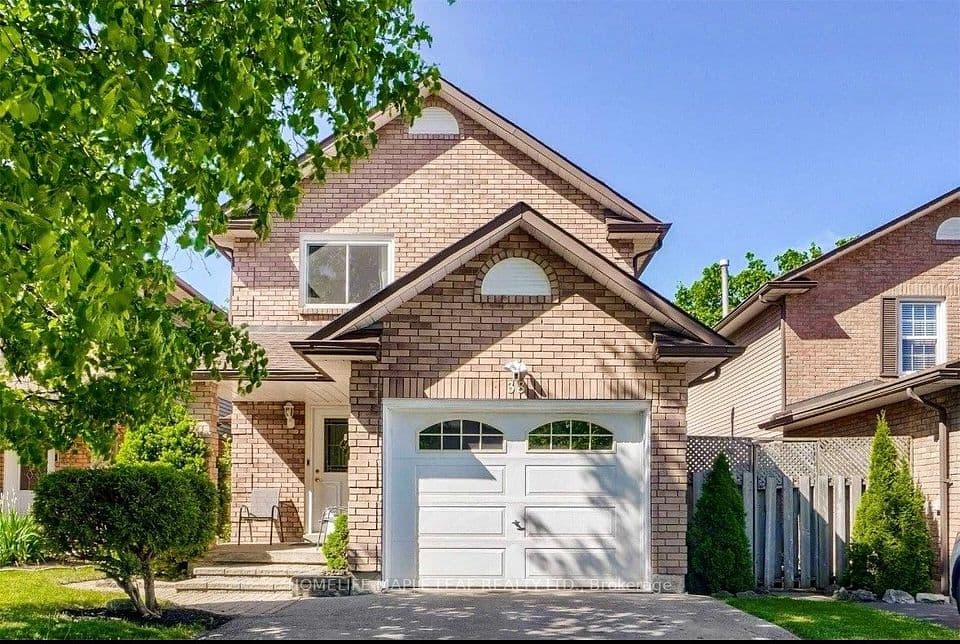 38 Mara Crescent, Brampton, ON L6V 4C2 – main photo