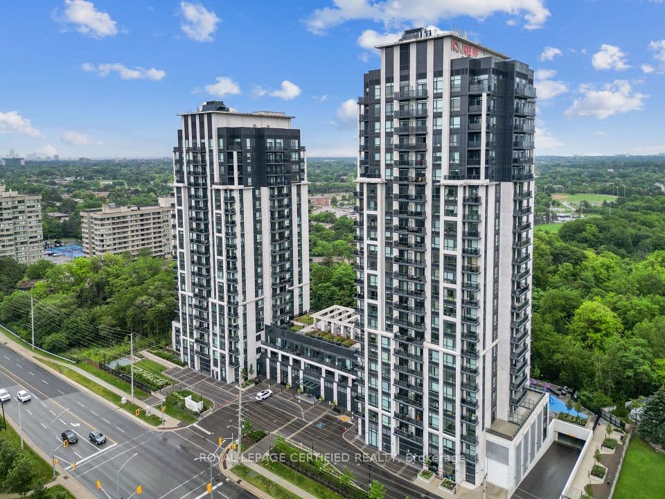 202 Burnhamthorpe Road E 1803, Mississauga, ON L5A 4L4 – main photo