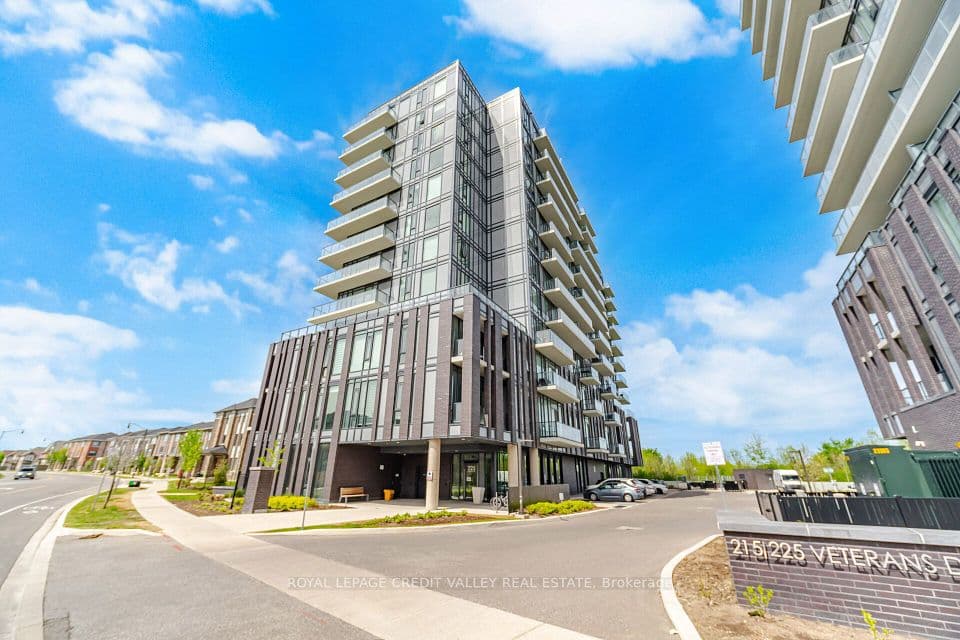 225 Veterans Drive 1201, Brampton, ON L7A 0B6 – photo 2