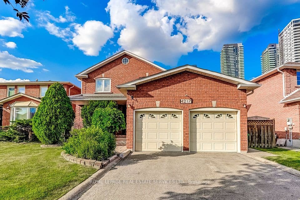 4217 Schneider Court, Mississauga, ON L5B 3N8 – main photo