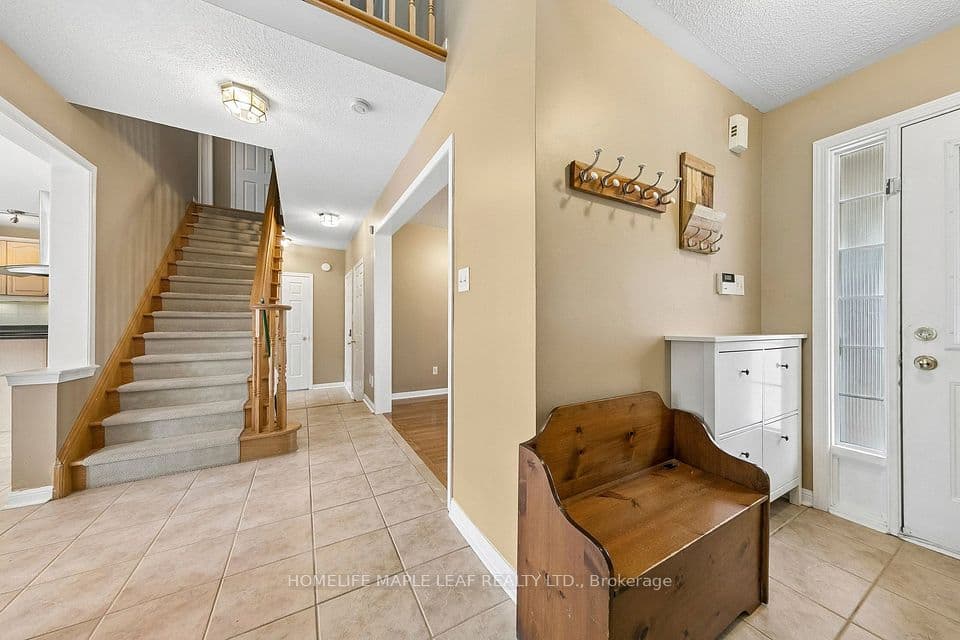 3948 Deepwood Heights, Mississauga, ON L5M 6L9 – photo 2