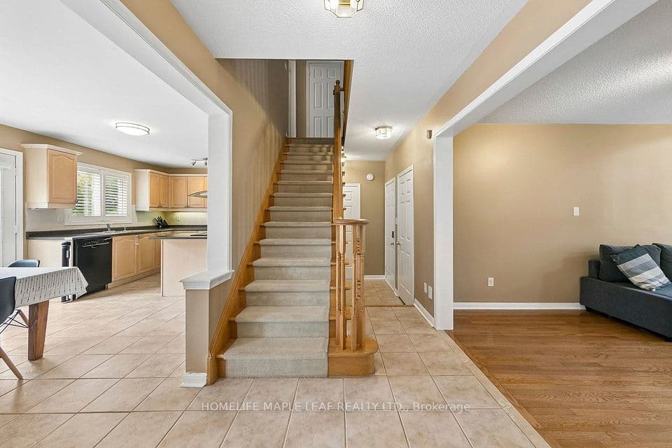 3948 Deepwood Heights, Mississauga, ON L5M 6L9 – photo 3