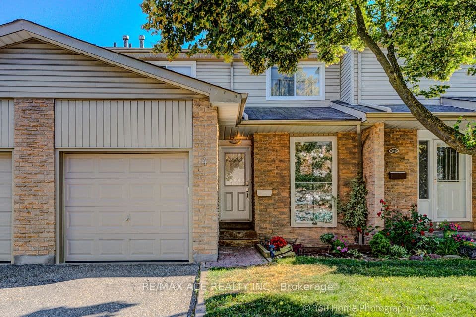 5536 Montevideo Road 4, Mississauga, ON L5N 2P4 – main photo