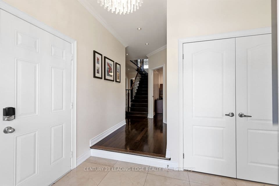 1632 Barbertown Road, Mississauga, ON L5M 6J2 – photo 3