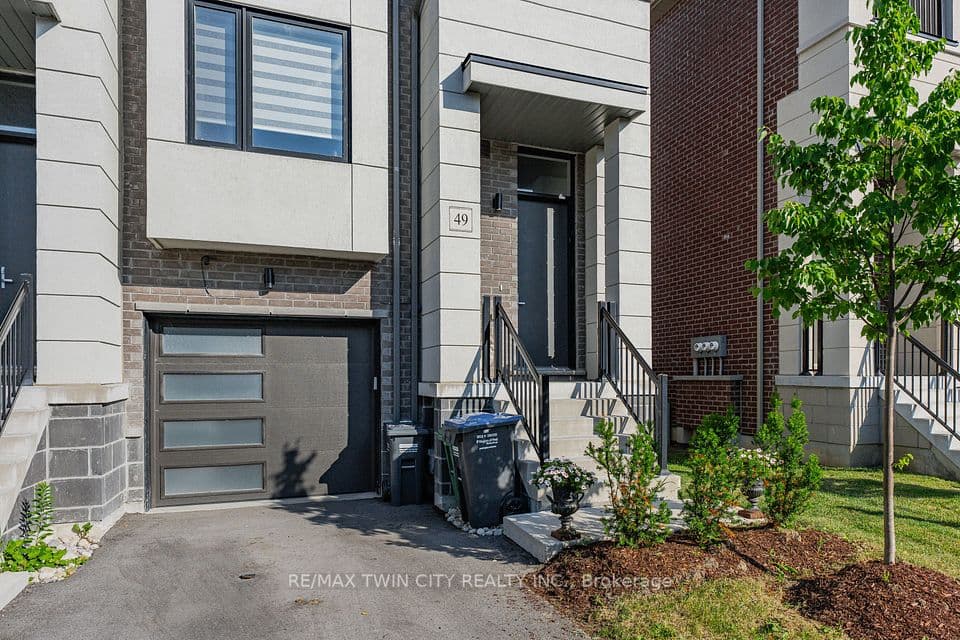 49 Lambert Lane, Caledon, ON L7E 4M4 – photo 2