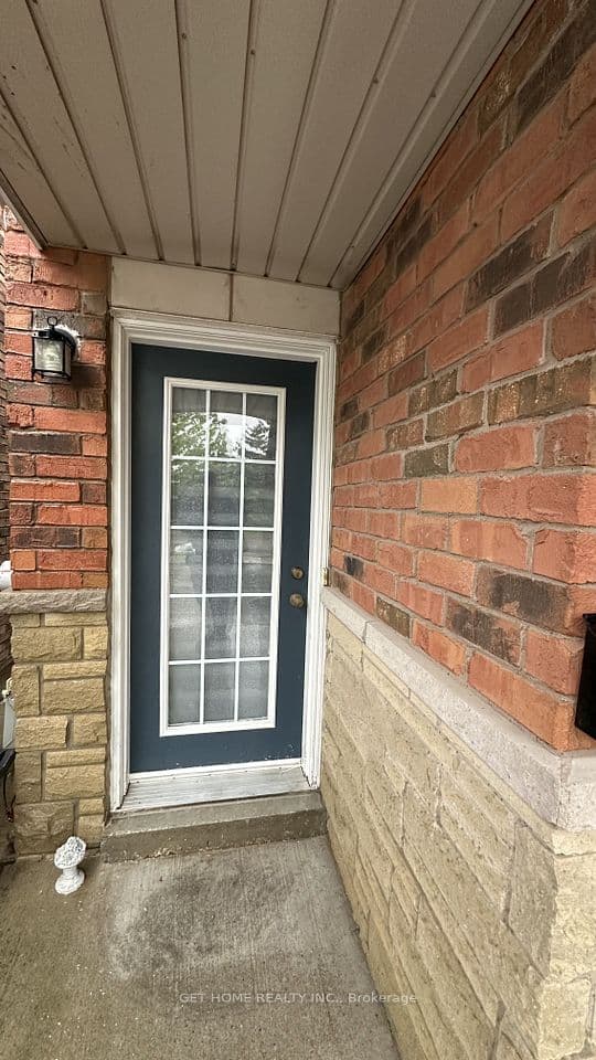 97 San Gabriele Place, Toronto, ON M9L 3A4 – photo 3