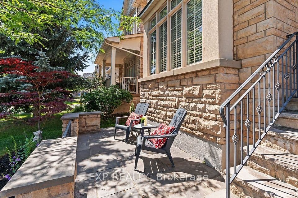 2390 Taylorwood Drive, Oakville, ON L6H 0C6 – photo 3